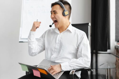 AI in Sales: How to book more calls without lifting a finger.